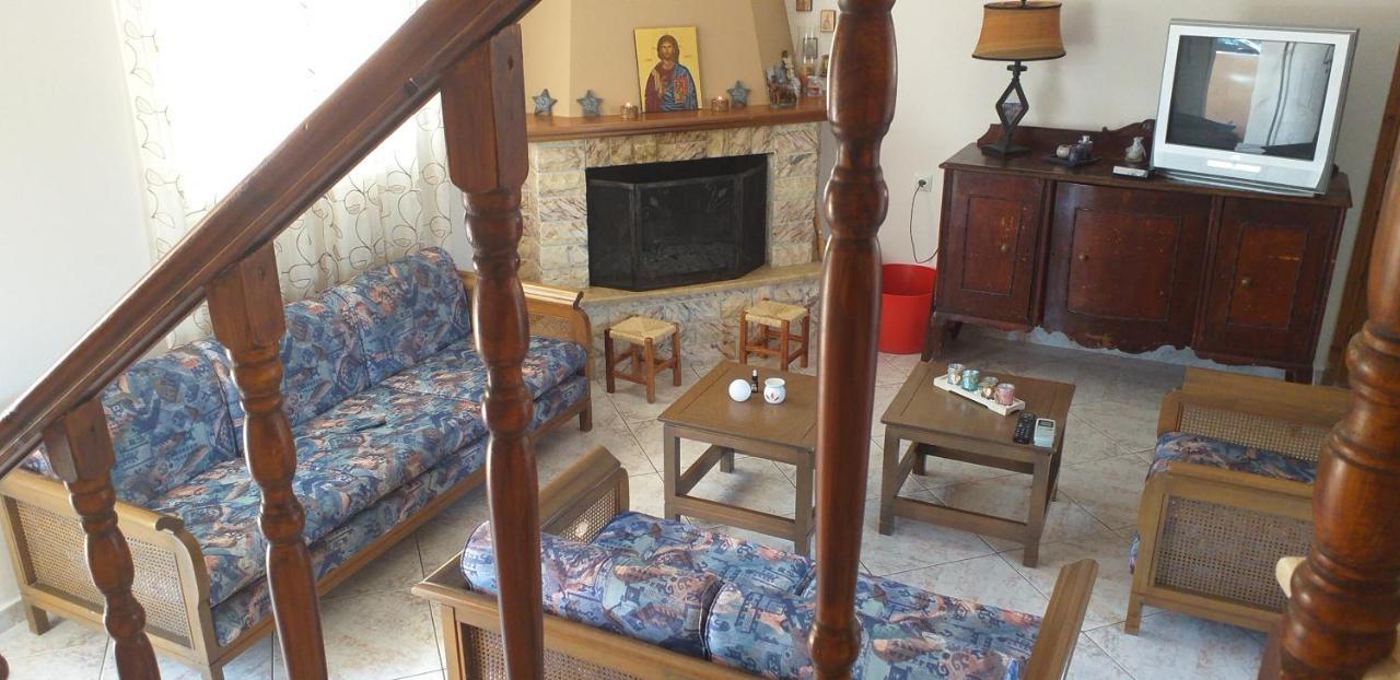Toulas House Elíka Kültér fotó