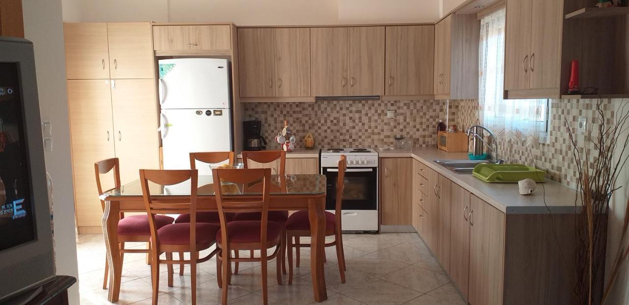 Toulas House Elíka Kültér fotó